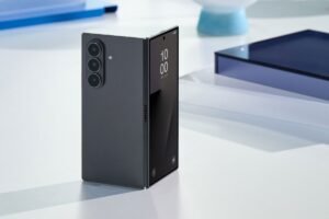 Galaxy Z Fold 7 Thinner Design